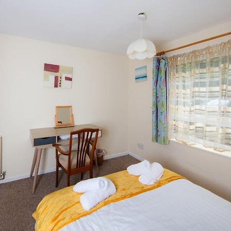 Fab Arthur Seat Views, Old Town Apartment Единбург Екстериор снимка