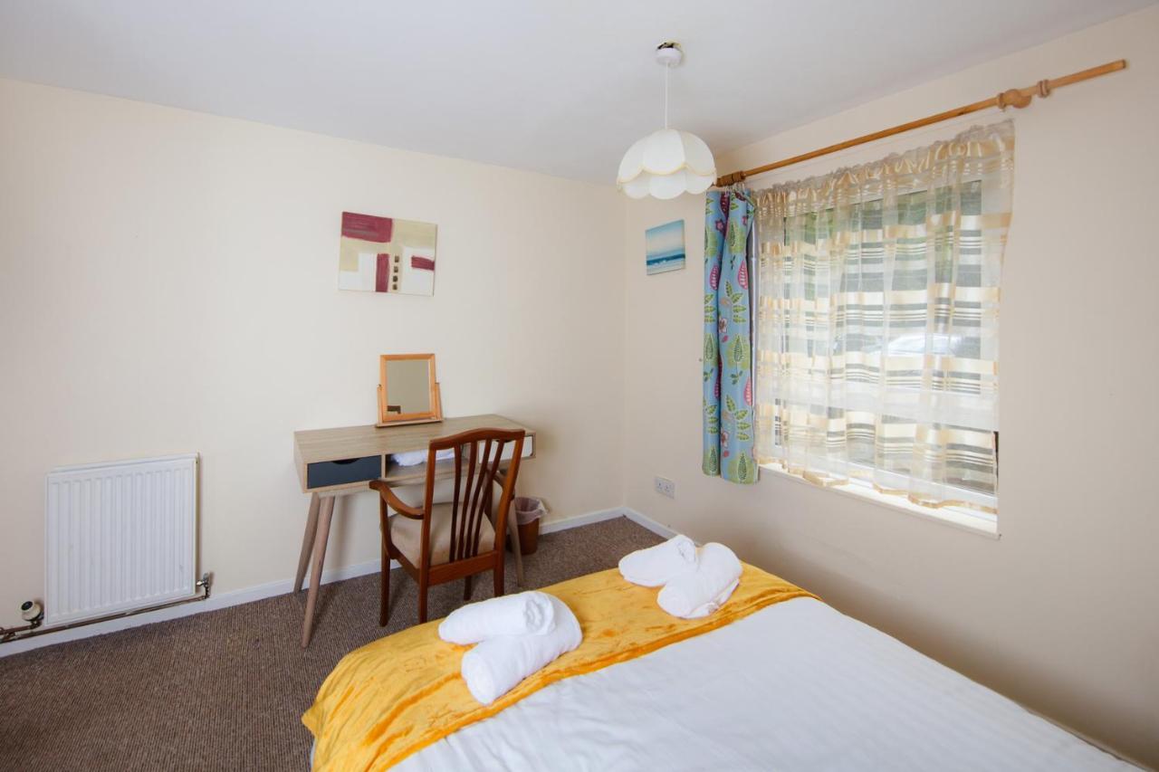 Fab Arthur Seat Views, Old Town Apartment Единбург Екстериор снимка