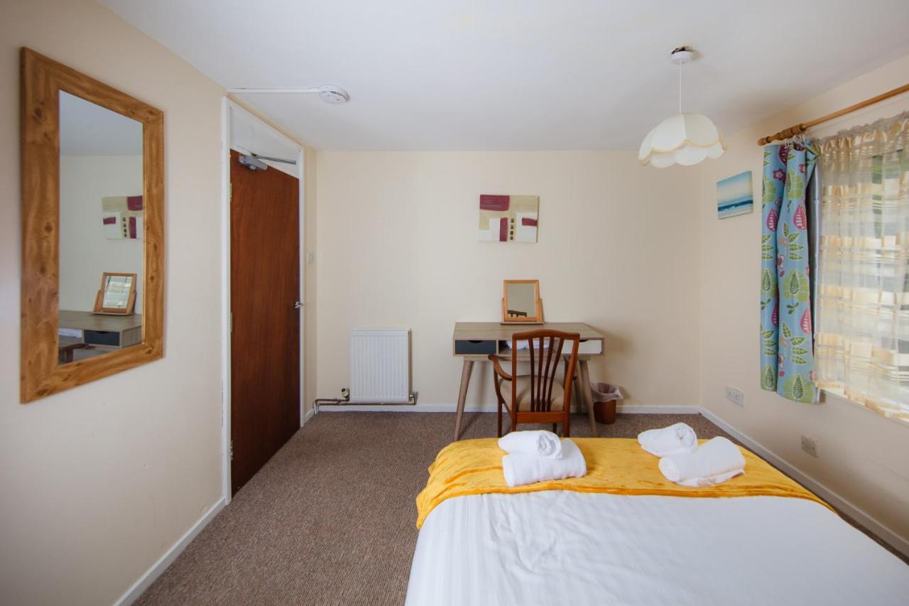 Fab Arthur Seat Views, Old Town Apartment Единбург Екстериор снимка